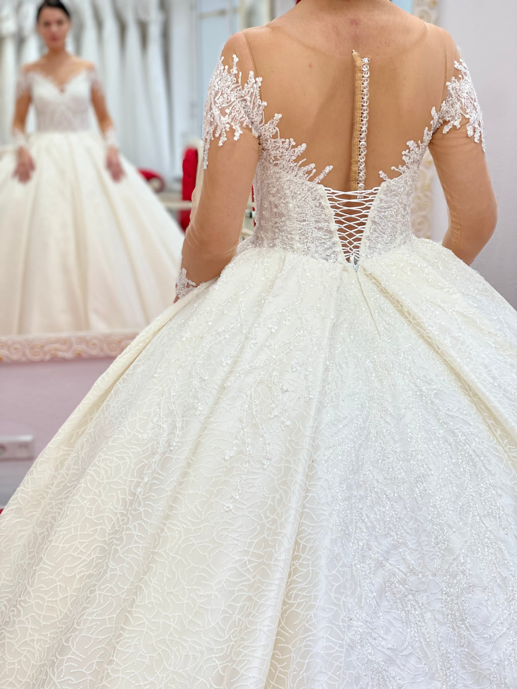 Brautkleid Rosa – Prinzessinnen-Silhouette – Ansicht 8 | Lamia Mode