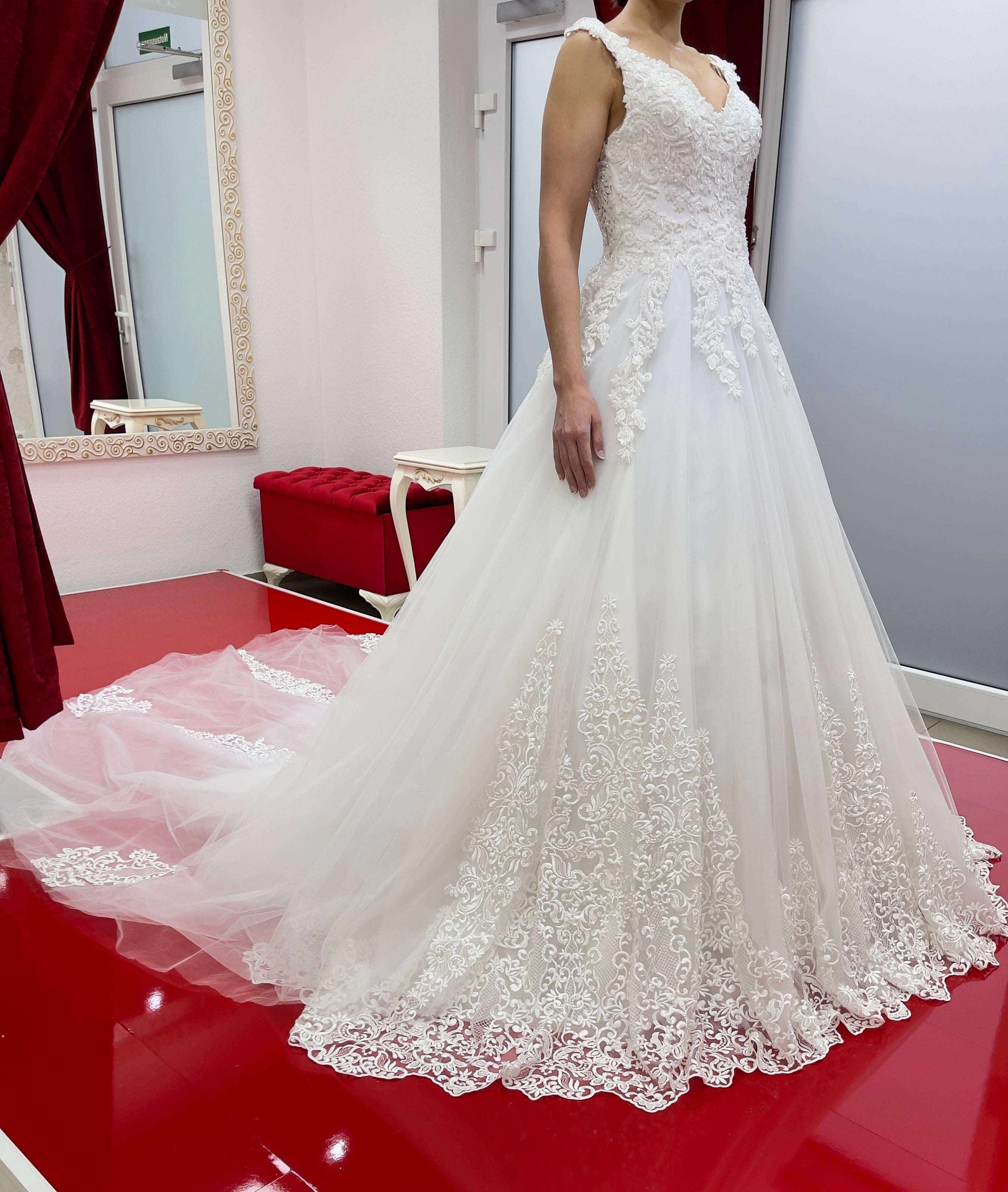 Brautkleid Nazli – Ansicht 2 | Lamia Mode